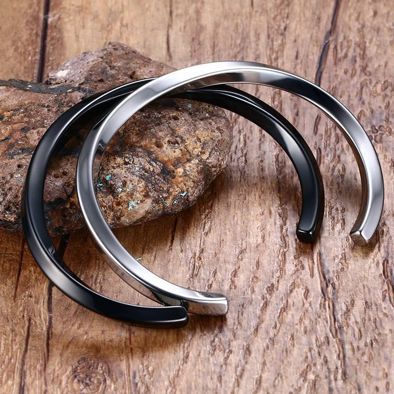 Twisted Bangle | Stainless Steel